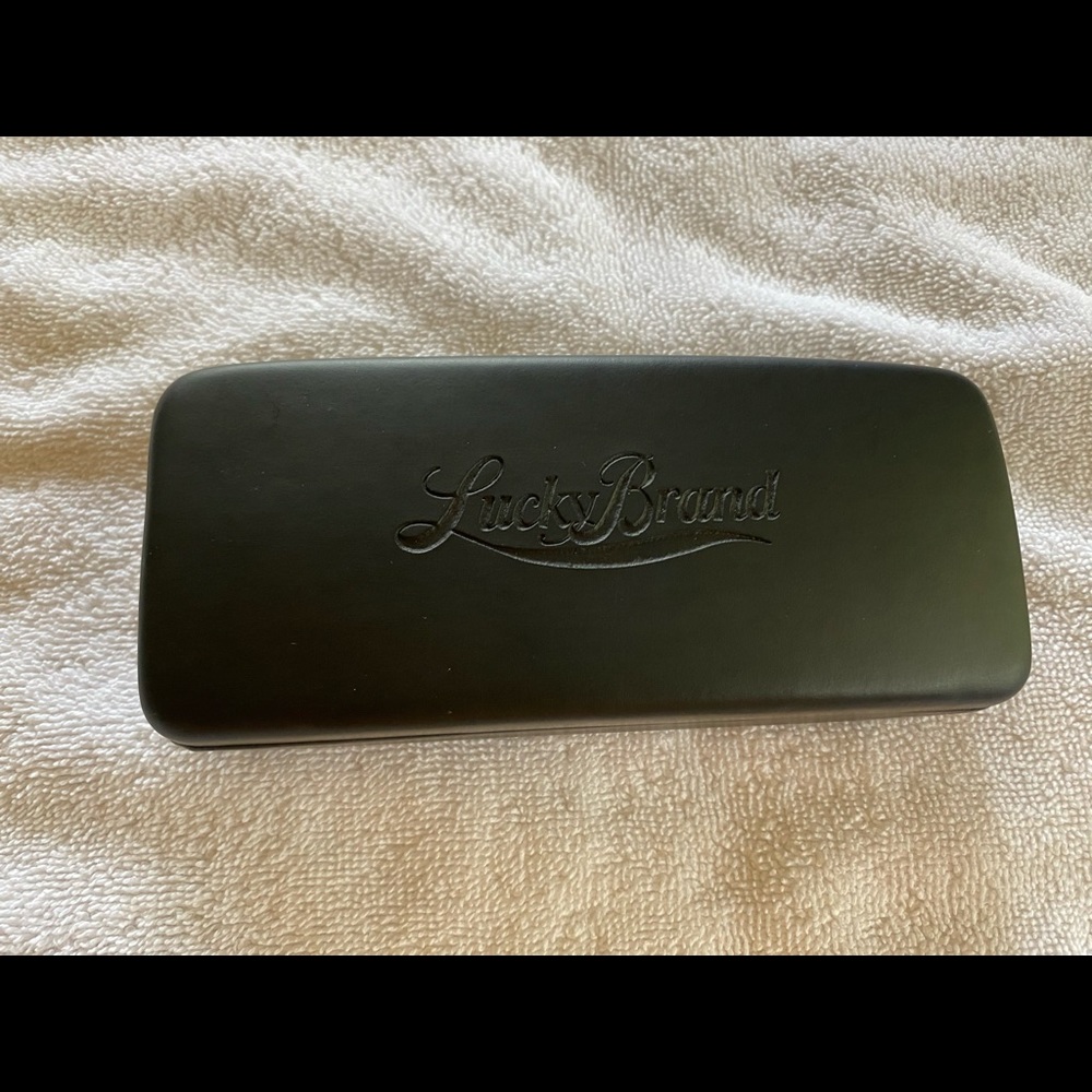 Brand New Lucky Brand Glasses Sunglasses Case